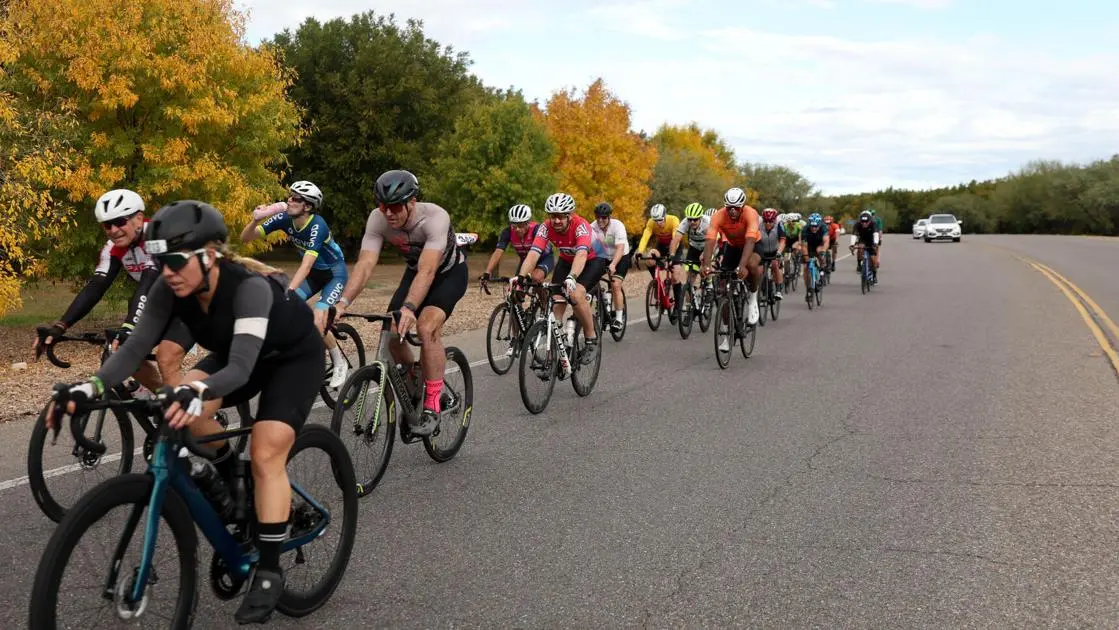 El Tour de Tucson is back this weekend. Here's everything you need to know.